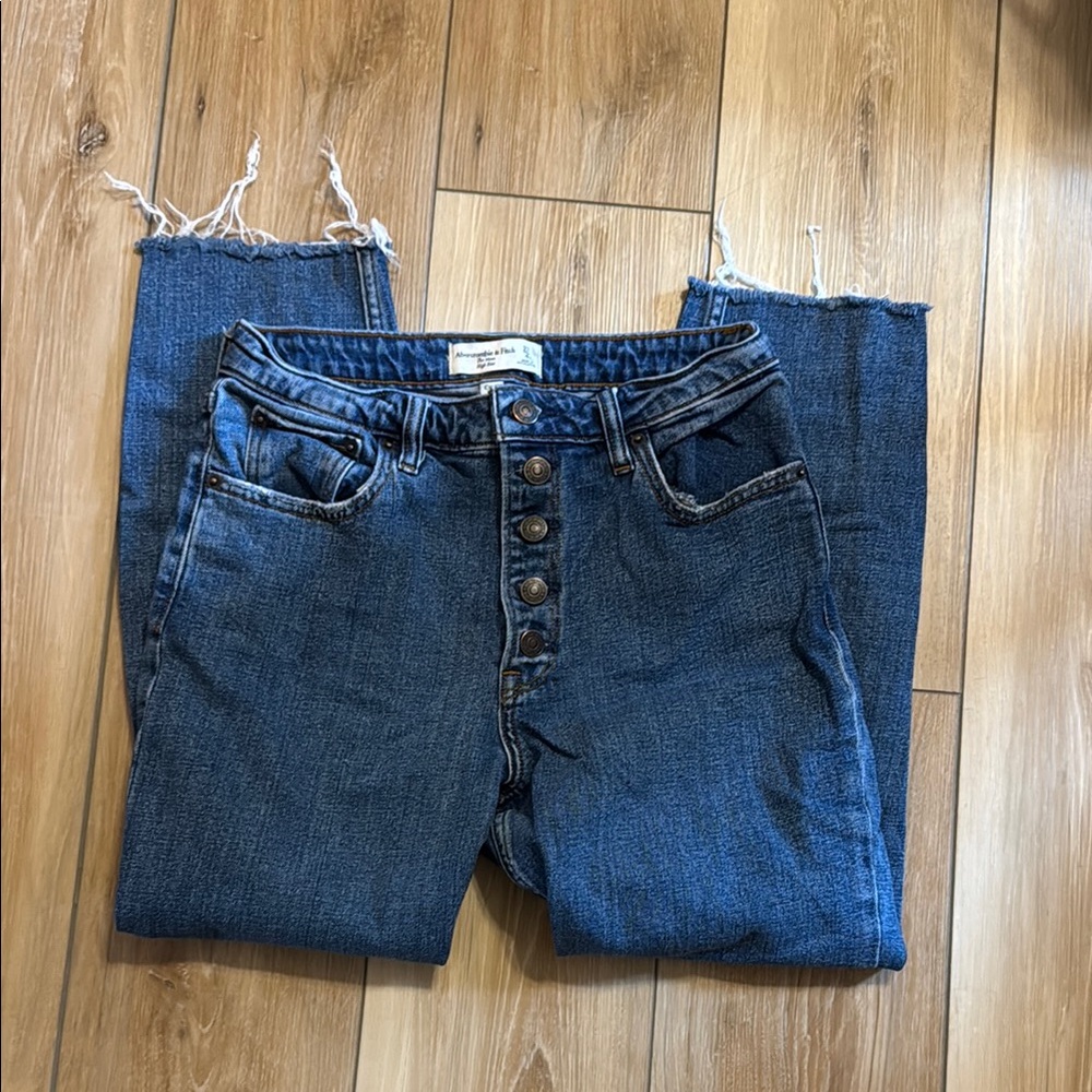 Abercrombie & Fitch High Rise Curve Love Mom Blue Jeans